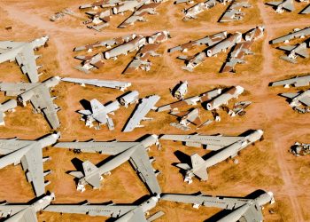 Los «cementerios de aviones» que mantienen viva la aviación