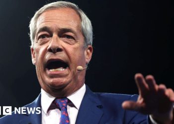 Reforma planea desechar el permiso indefinido para permanecer para los migrantes