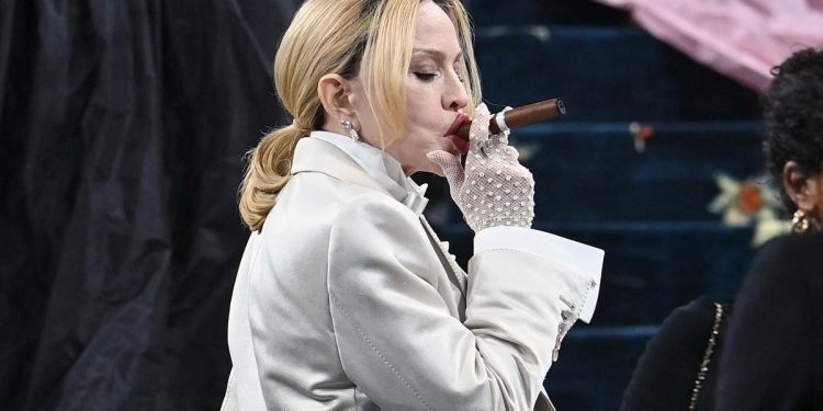 Madonna Promet Un Nouveau Disque et Un Retour Aux Fuentes, seis Ans Après Son Dernier Álbum