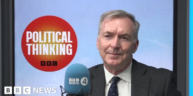 Reino Unido Safe 'por ahora y los próximos años', dice el jefe militar saliente