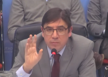 El Funcionario Que Busca Rompper Las Universidades Hizo Política en la Uba y Nunca Pasó El CBC