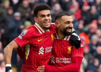 Mohamed Salah se Cansó de las Comparaciones y Silenció A Los Crítos de Luis Díaz en Liverpool Con Férrea Defensa: 'Respeto para El Campeón'