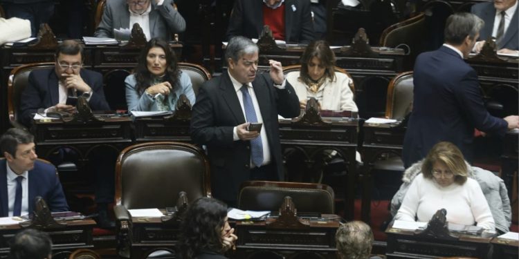 El Peronismo se suma a la Movida de Pichetto para remover a Francos por no aplicar la Ley de Discapacidad
