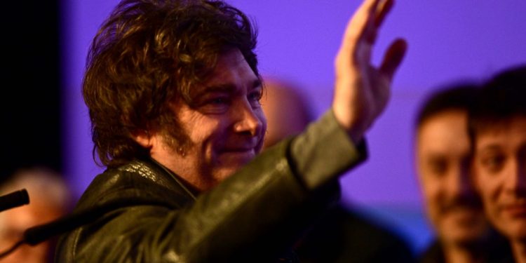 Milei Mandó a Francos a Tantear a Schiaretti y weretilneck para un acuerdo