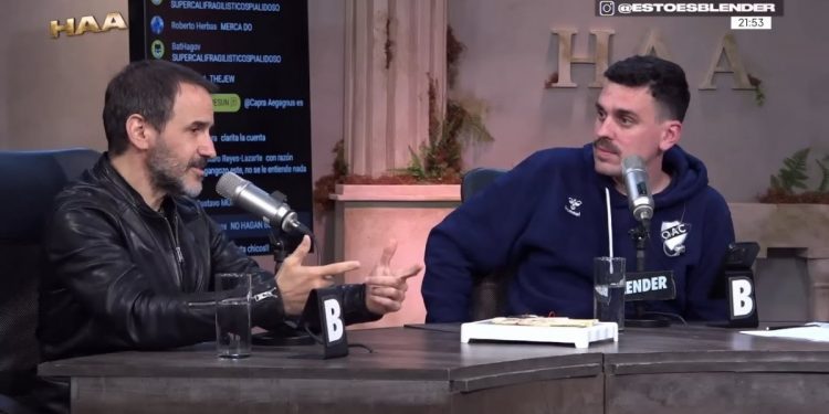 FIDANZA EN BLENDER: «Karina Espera el Momento Preciso para Echar a Santiago»