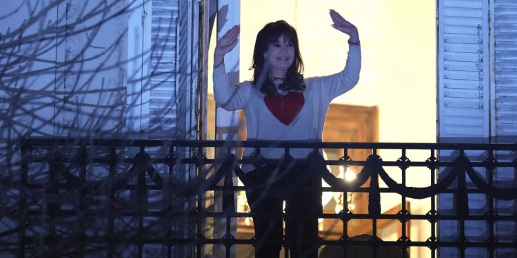 El Peronismo Pone El Indulto A Cristina Como Primer Punto de Un Acuerdo de Gobernabilidad