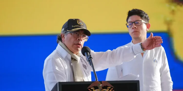 'Estados Unidos nos Descertifica Dispués de Decenas de Muertes Tratando de Evitar Que les Llegue la Cocaína': Presidente Petro