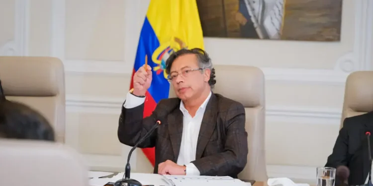 Los Cinco Focos de Riesgo A los que el Gobierno de Gustavo Petro Debe Poner Atención en Este