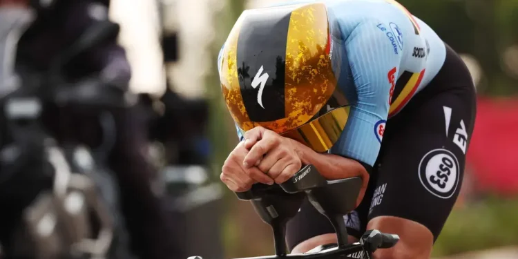 Remco Evenepoel Destrozó A Tadej Pogacar y Ganó el Oro en la Contrarreloj del Mundial de Ciclismo: Walter Vargas, Excelente Actuación