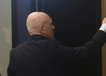 Apareció Espert y Reconciócico que el Supuestón Narco Fred Machado Lo Llevó en Su Avión