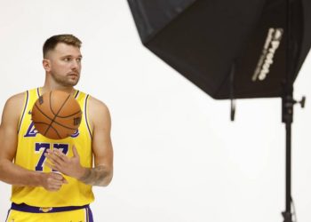 Doncic Toma el Mando de los Lakers