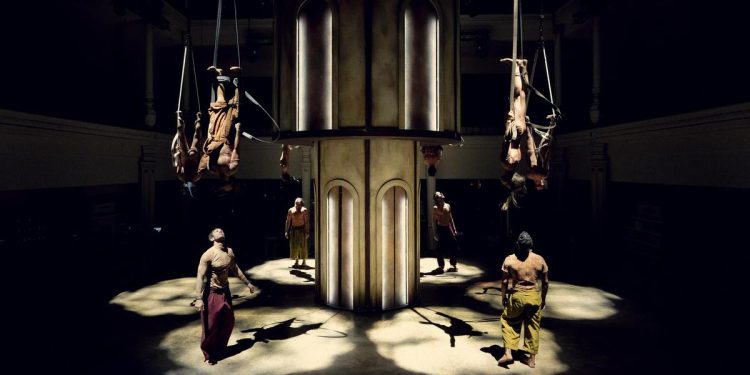 Le Chorégraphe Mourad Merzouki Ne Grimpe Pas Dans Les Tours