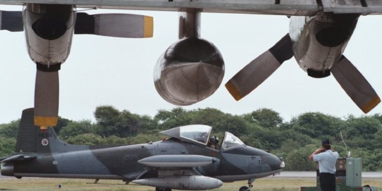 Los Escenarios Posibles para Las Bases Militares Extranjeras en Ecuador | Política | Noticias