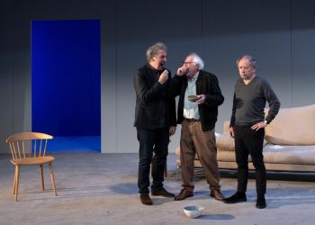 «Art», Le Mythique Conflit Entre Amis, Repris Avec Bonheur Par Trois Anciens Deschiens