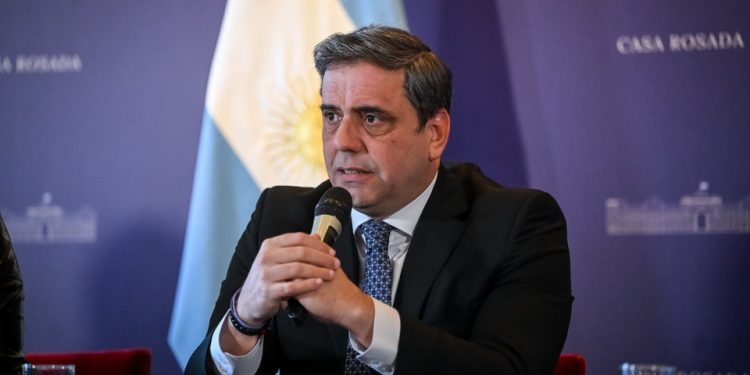 Milei Busca Seducir A Los Gobernadores y Reflota El Ministerio del Interior | Lisandro Catalán Ocupará El Cargo