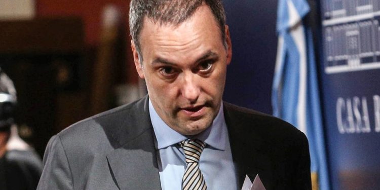 No escucha ygue: el gobierno insiste en que no tiene nada por corregir | Adorni dijo que la Derrota en Pba Fue Porque La Gente no Entendió