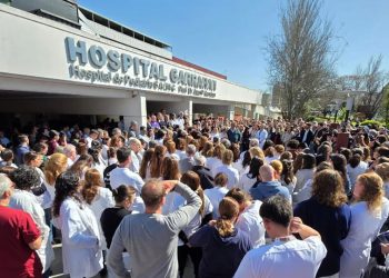 Paro y Ruidazo Contra El Veto de Milei Al Garrahan | «Una decisión despiadada y cruel»