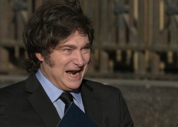 Tomaron Deuda y Comaron Tiempo | El Gobierno Busca Las Estrategias para construyir la «Gobernabilidad» que pide ee.uu.