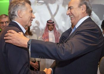 Un saludo educado y no muchas más | Guillermo Francos se Encontró con Mauricio macri en un ágape