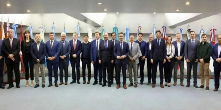 Gobernadores en Defensa Propia | LOS MANDATARIOS Provinciales Juegan Sus Cartas para Las Legislativas