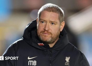 Matt Beard: la ex gerente de mujeres del Liverpool muere de 47 años