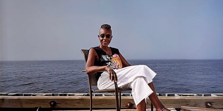 Canción de sirena con zarza de Alice Austen