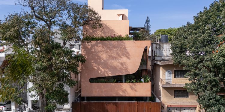 Bhurat Residence / Cadence Architects