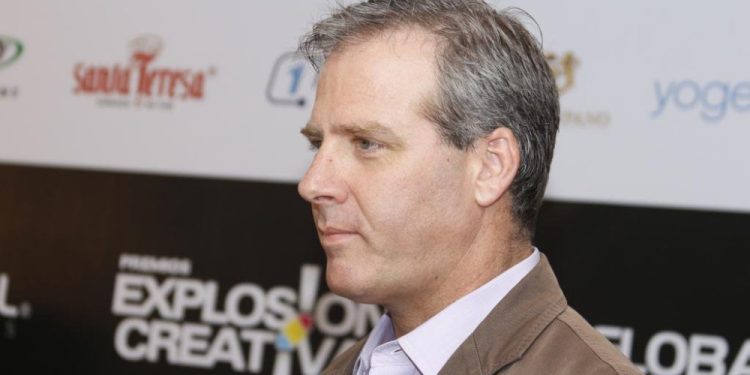 Alberto Vollmer Desmiente Viaje A Ee Uu para Negociar Transició