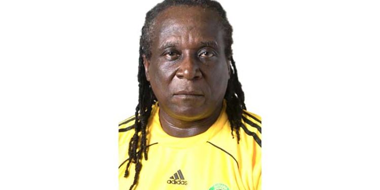 La inaugural Adrian Amsterdam Memorial Cup: Deodat Slams 128 para tomar el hombre del partido