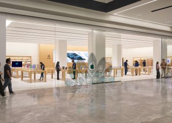 La última tienda de Apple tiene una nueva forma de difuminar el límite entre el interior y el exterior