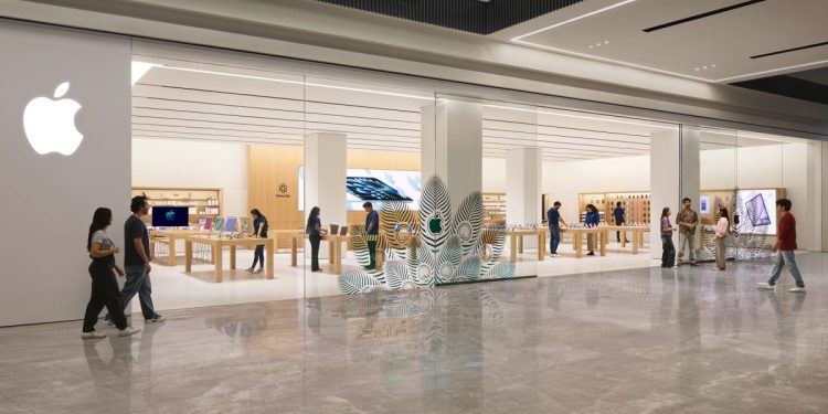 La última tienda de Apple tiene una nueva forma de difuminar el límite entre el interior y el exterior