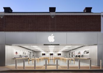 Apple Store que se muda pronto en University Park Village en Fort Worth, Texas