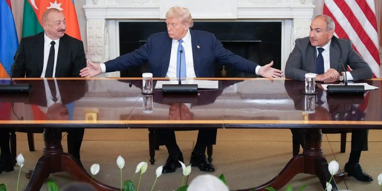 La Cumbre de la Paz de Armenia-Azerbaiyán de Trump produce el progreso en medio de la incertidumbre