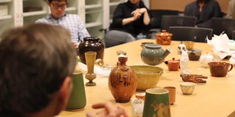 Estudio de cultura material, historia del diseño y artes decorativas en Bard Graduate Center en Nueva York