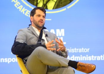 La TSA está 'agresivamente' que sopese los cambios en la regla de los líquidos