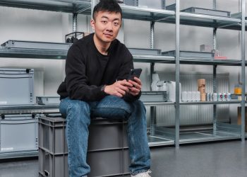 Nada cierra la serie C de $ 200 millones dirigida por Tiger Global, planea el lanzamiento de dispositivos AI-primero