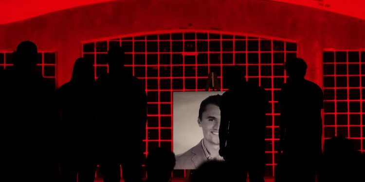 Charlie Kirk y Tyler Robinson vinieron de los mismos mundos en línea deformados