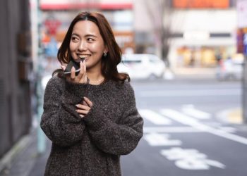 Los viajeros chinos abrazan la IA mientras los viajes salientes aumentan