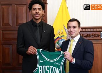 RJ Luis Jr., Jugador Ecuatoriano en la Nba, comparto con el Presidente Daniel Neloa