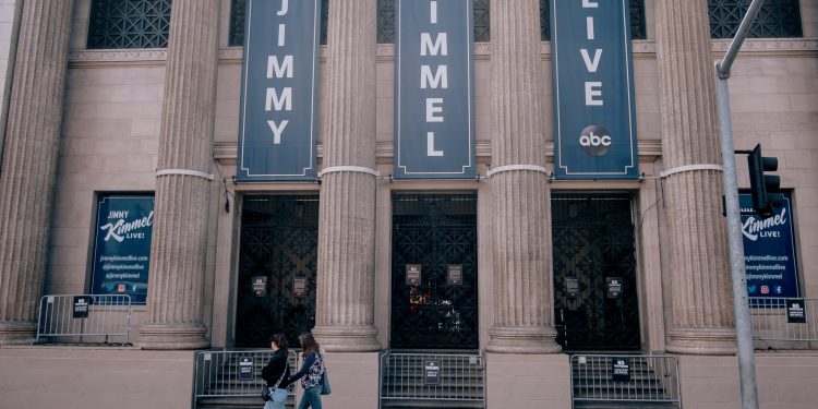 El Gobierno de Trump Recrudece su Ofensiva Contra Los Principales Medios de Comunicacia