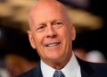 Bruce Willis Reparece Sonriente en una Foto familiar, Pese un problema de salud