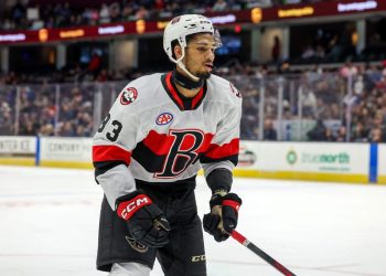 Un prospecto de la NHL llevaba un Durag en un juego de exhibición. Podría haber hecho historia de hockey