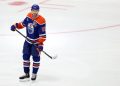 Lo que estoy escuchando sobre Connor McDavid y los Oilers, ya que está listo para ingresar al campamento sin una extensión