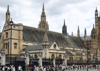 'Milicianos' sudaneses invitados al evento de la Conferencia del Partido Laborista – Político