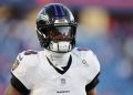 Bills expulsó el fanático que golpeó el casco de DeAndre Hopkins, se metió en altercado con Lamar Jackson