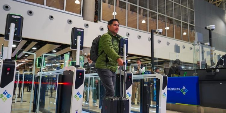 Fiestas Patrias | Migrickeck: La Herramienta que Necesitas Usar Si Vijas al ExtranJero | | Vamos