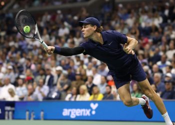 El pecador emerge para destrozar un engañador de un bublik