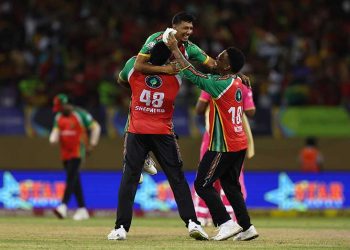 Hetty está de vuelta con una explosión cuando los Warriors vencieron a los Reales por 64 carreras