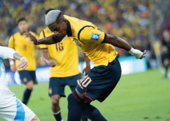 El Anderlecht Renueva A Nilson Angulo por Cuatro Años