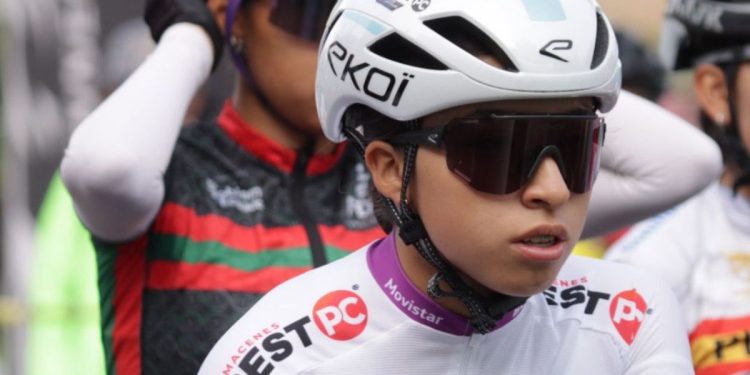 Nahomi Játiva Representa A Ecuador en el Mundial de Ciclismo 2025